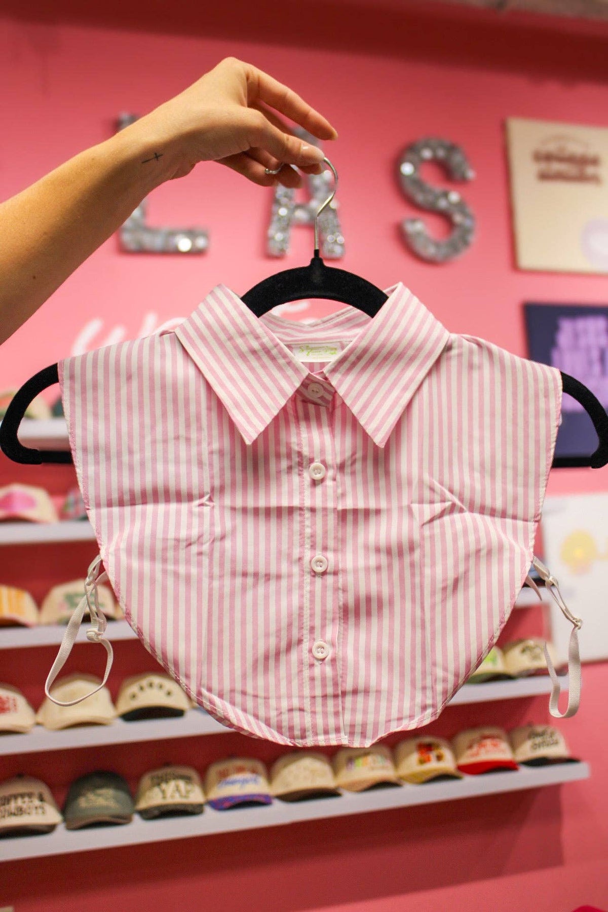 The pin stripe cowboy collar insert