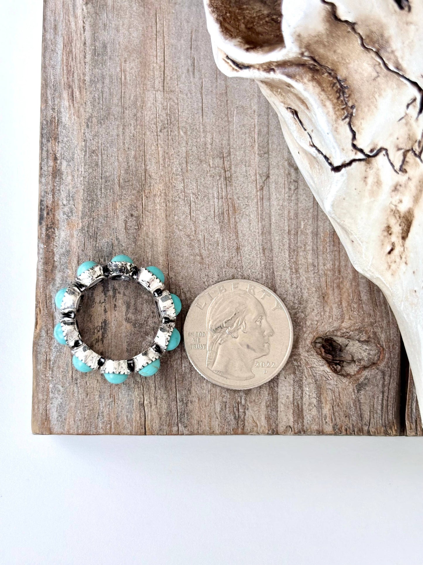 Western Style Turquoise Stone Eternity Stretch Ring