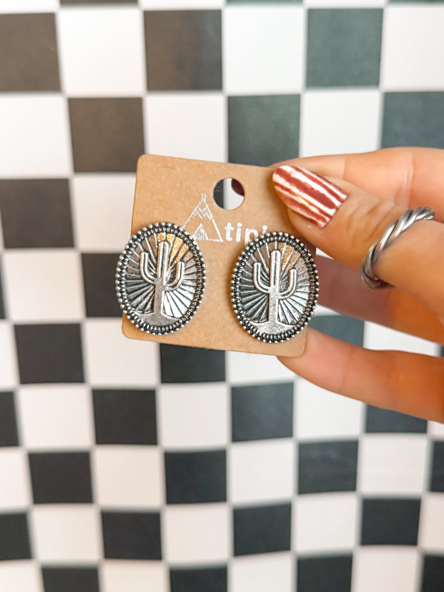Cacti stud earrings
