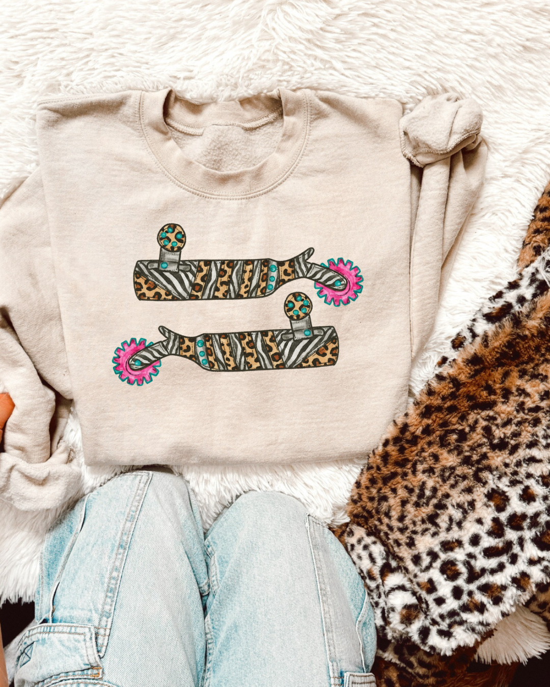 The mix print spurs sweatshirt