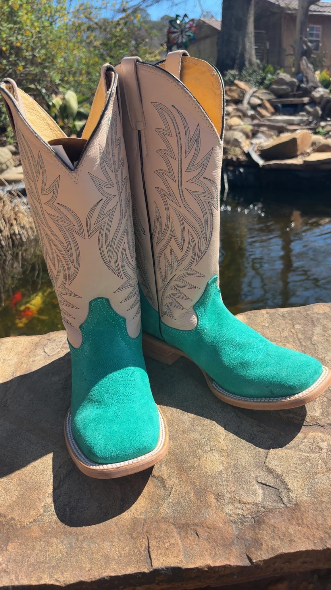 Turquoise rough out boots