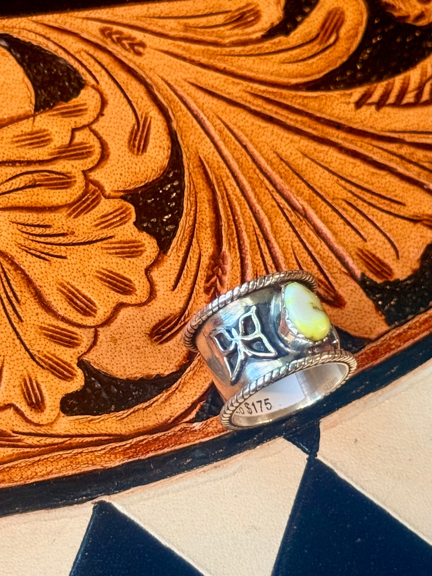 Palomino butterfly ring - size 6