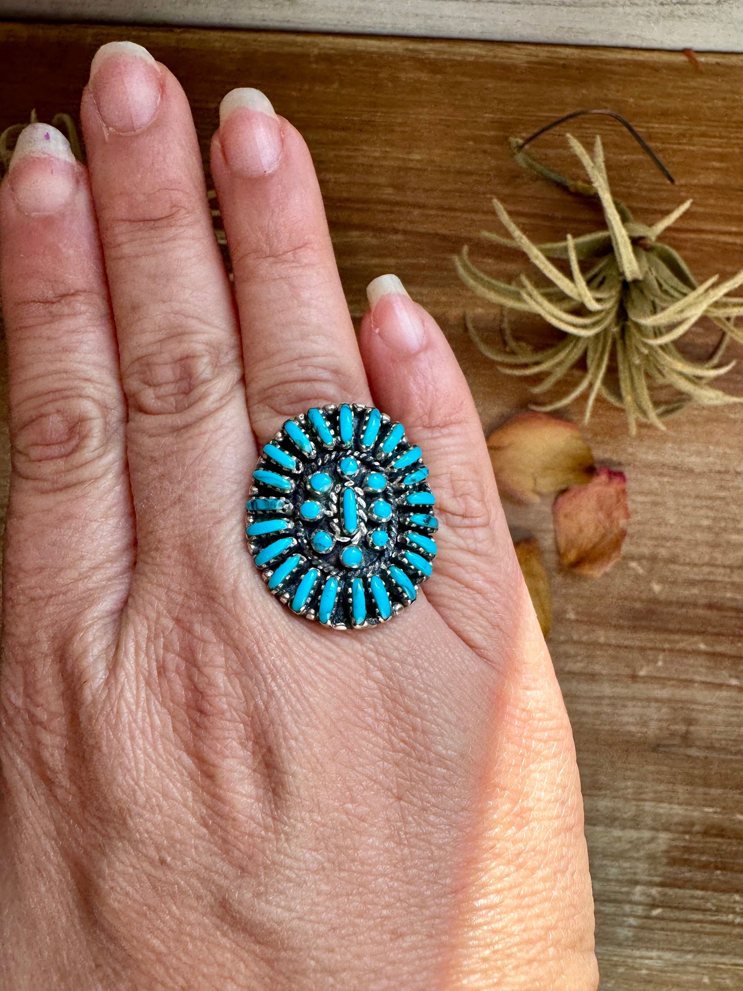 Kingman Turquoise Cluster Ring – Size 9.5 – Native Made Sterling Silver