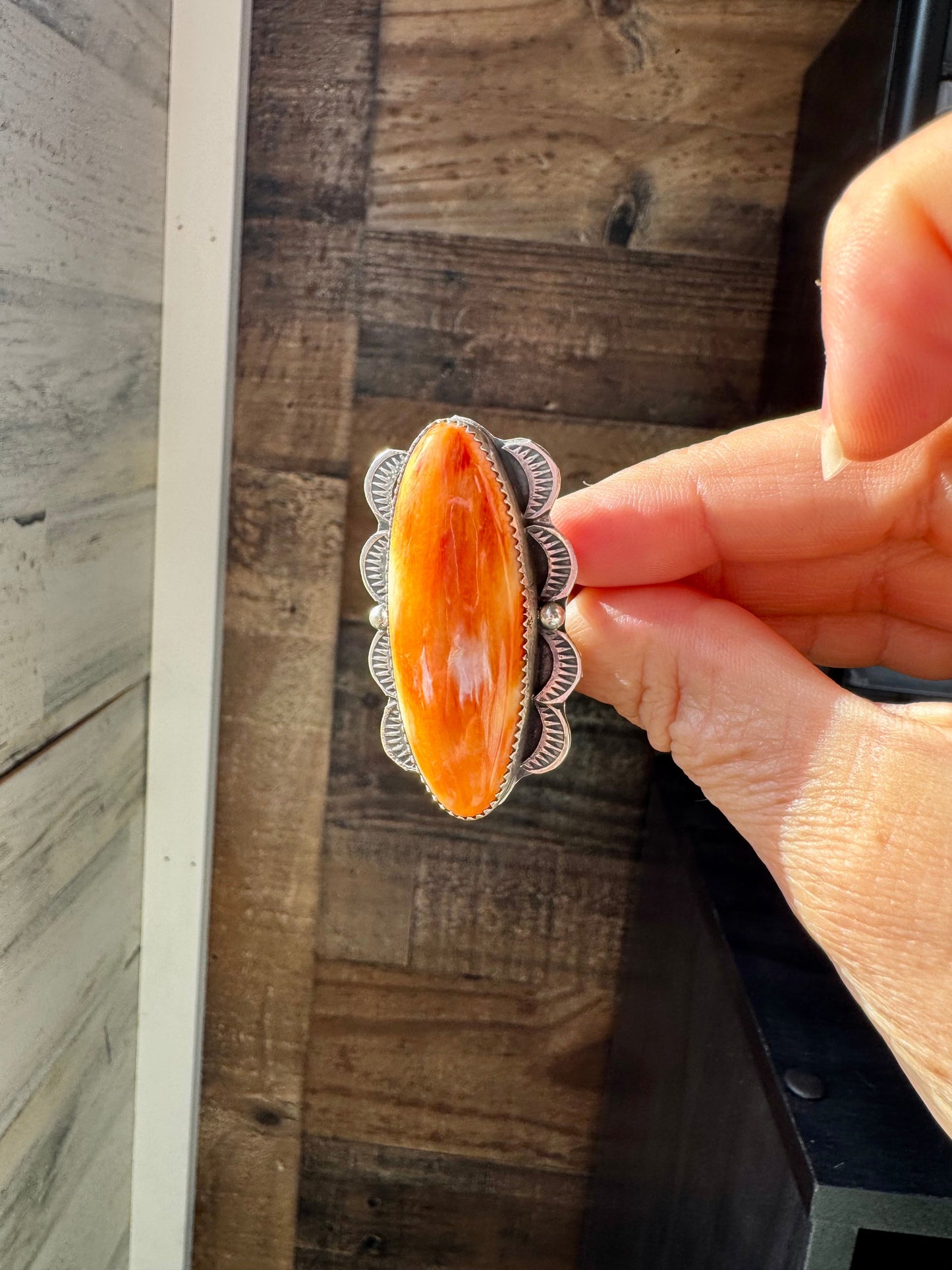 Tia Long Spiny Oyster Ring – Navajo Made – Adjustable Sterling Silver
