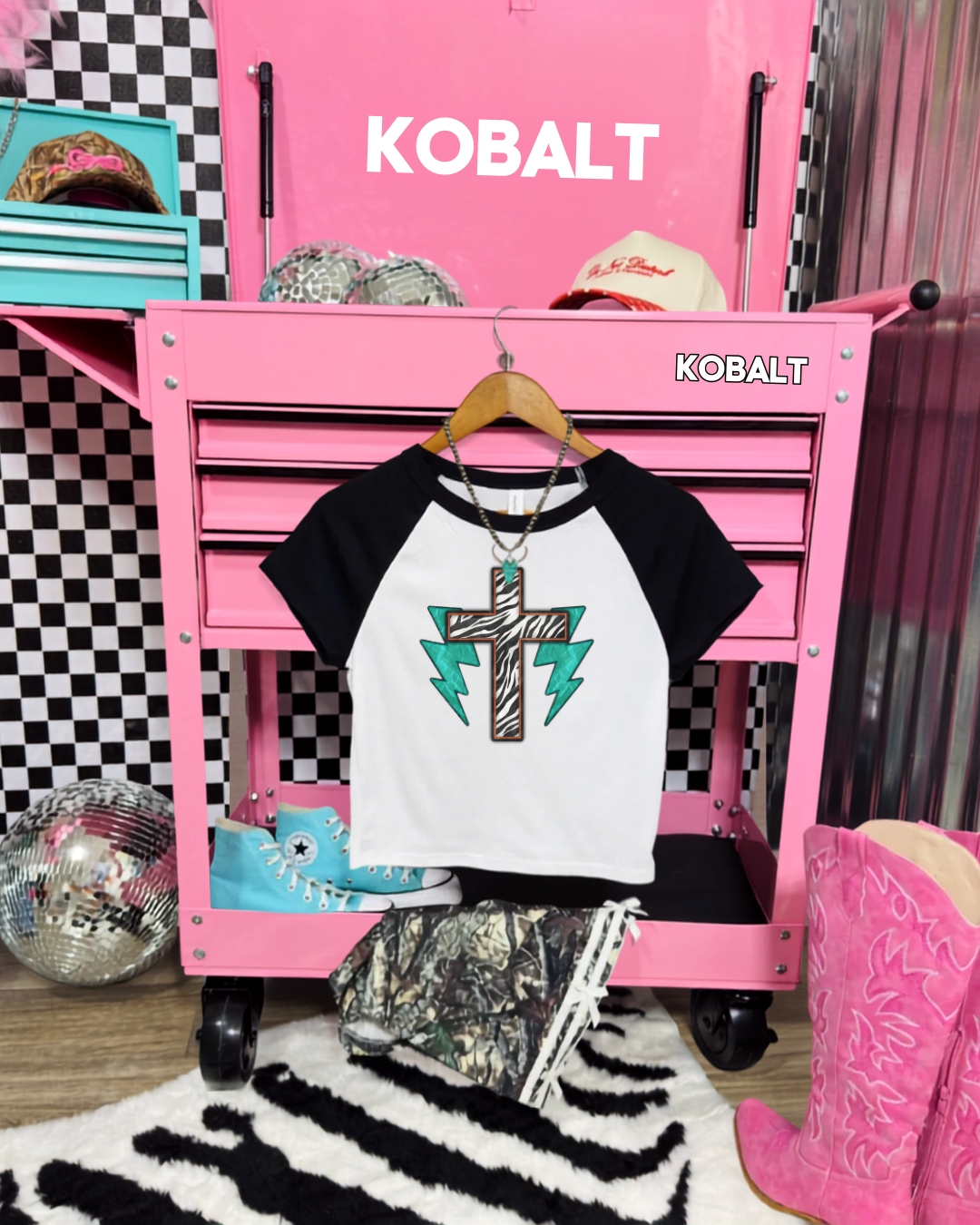 The wild safari cross Baby Tee