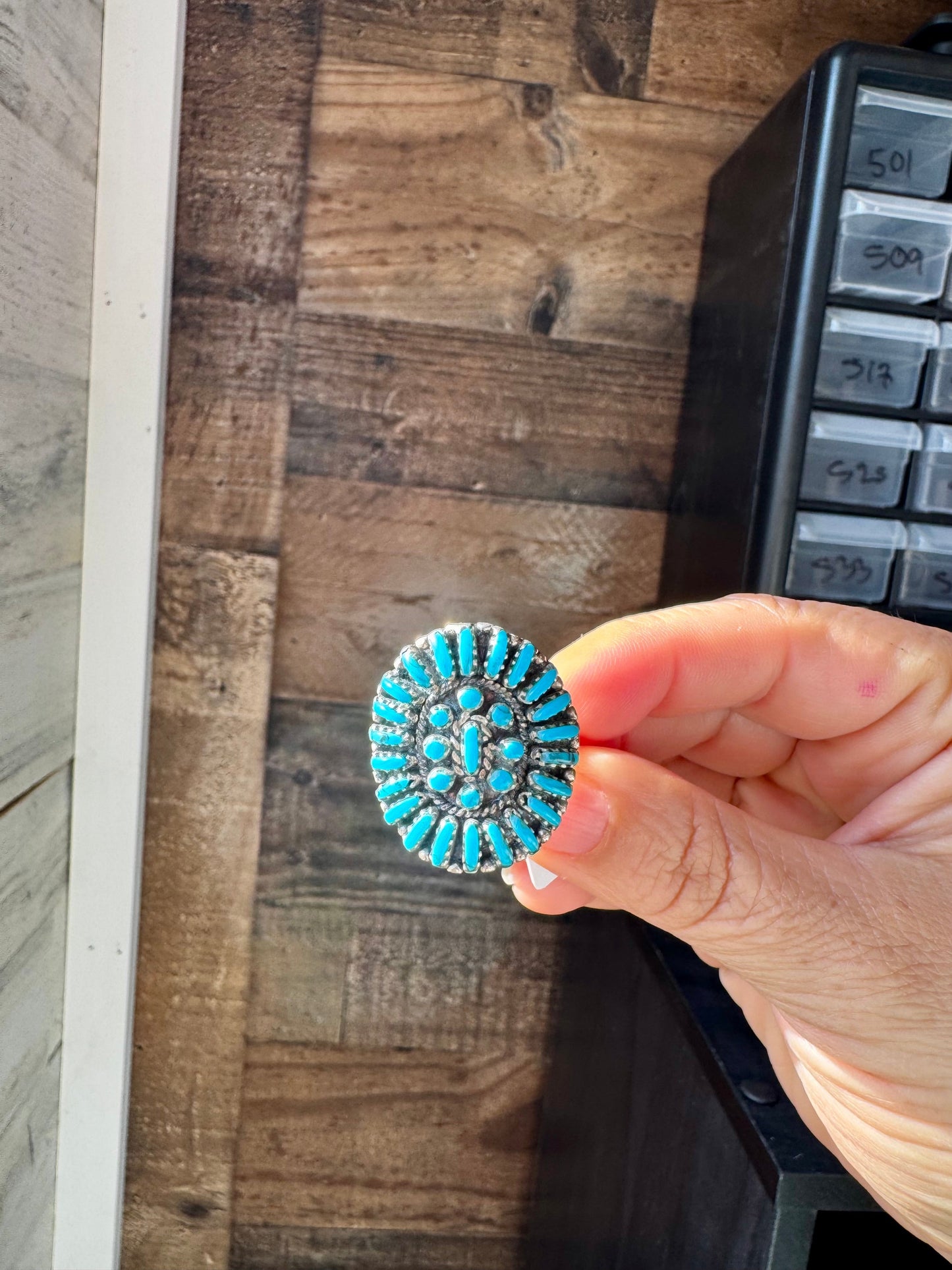 Kingman Turquoise Cluster Ring – Size 9.5 – Native Made Sterling Silver