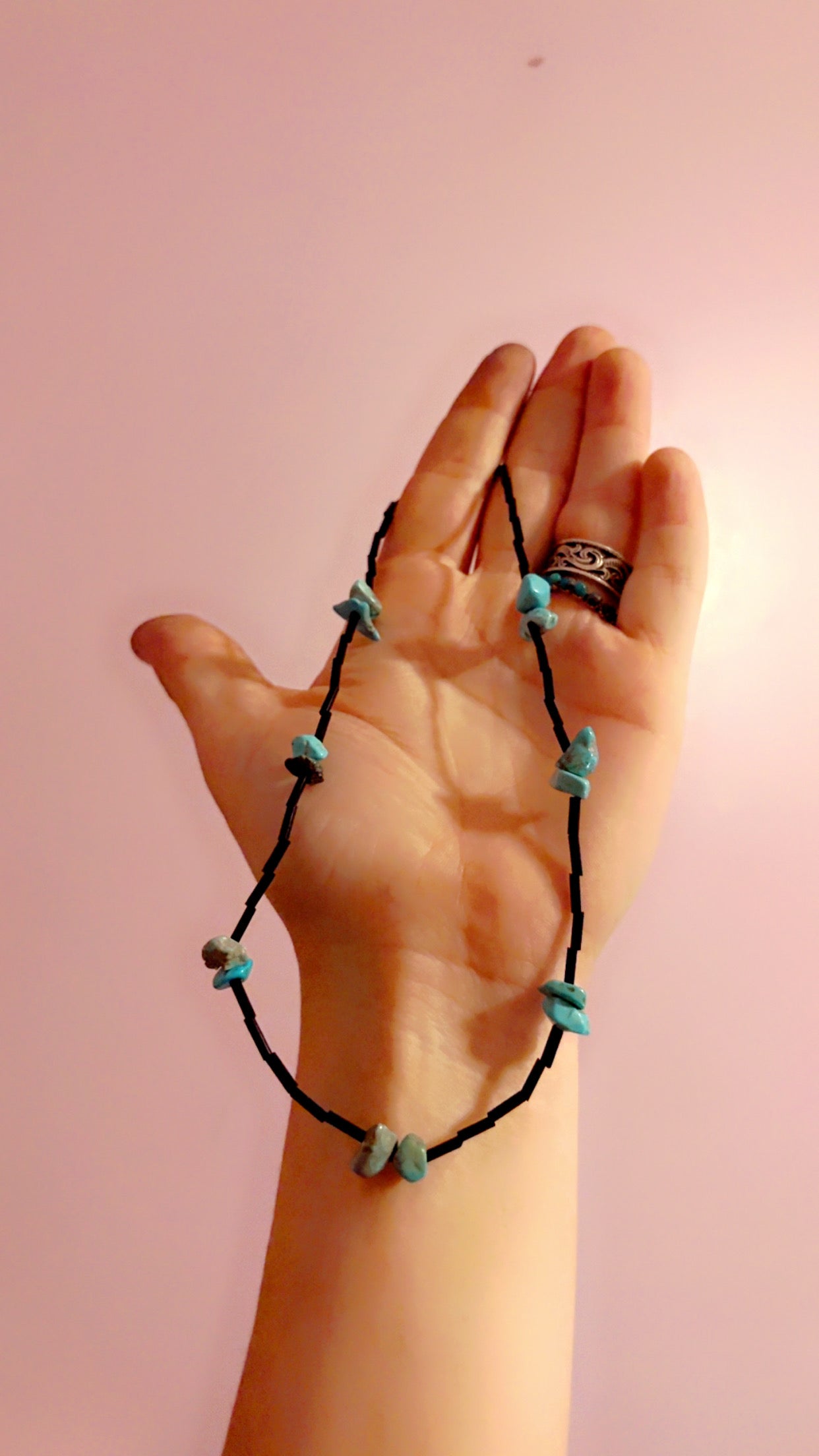 Black and turquoise chip choker