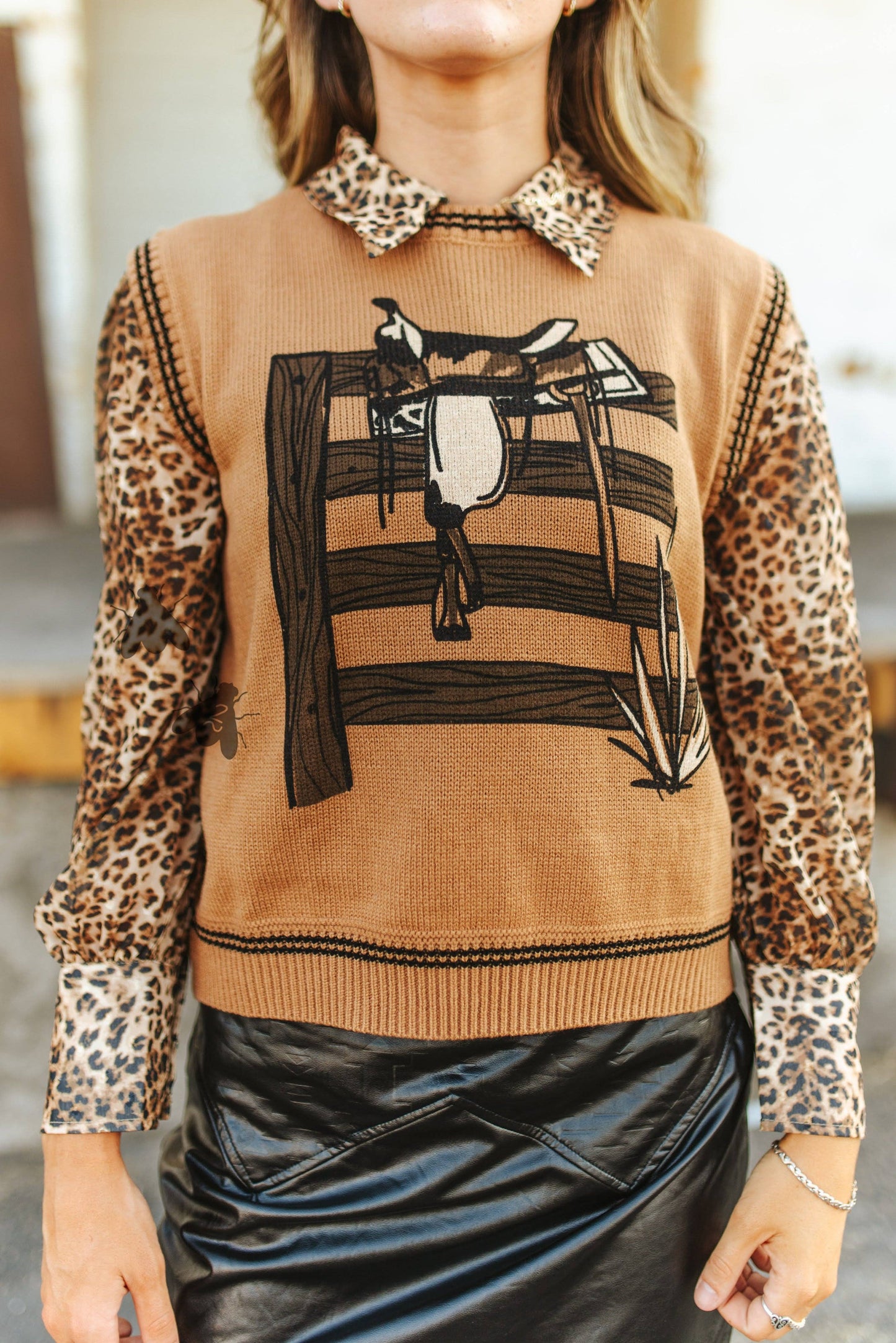 LAREDO VEST