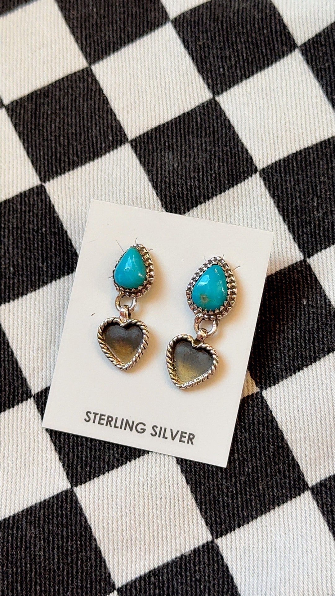 The Kingman heart earrings