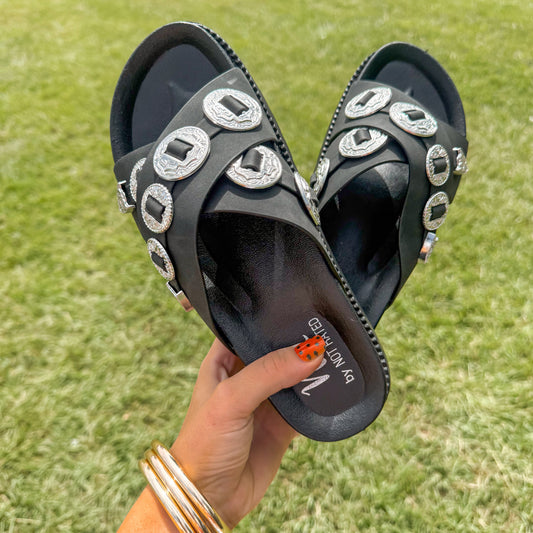 The cowgirl concho western sandal