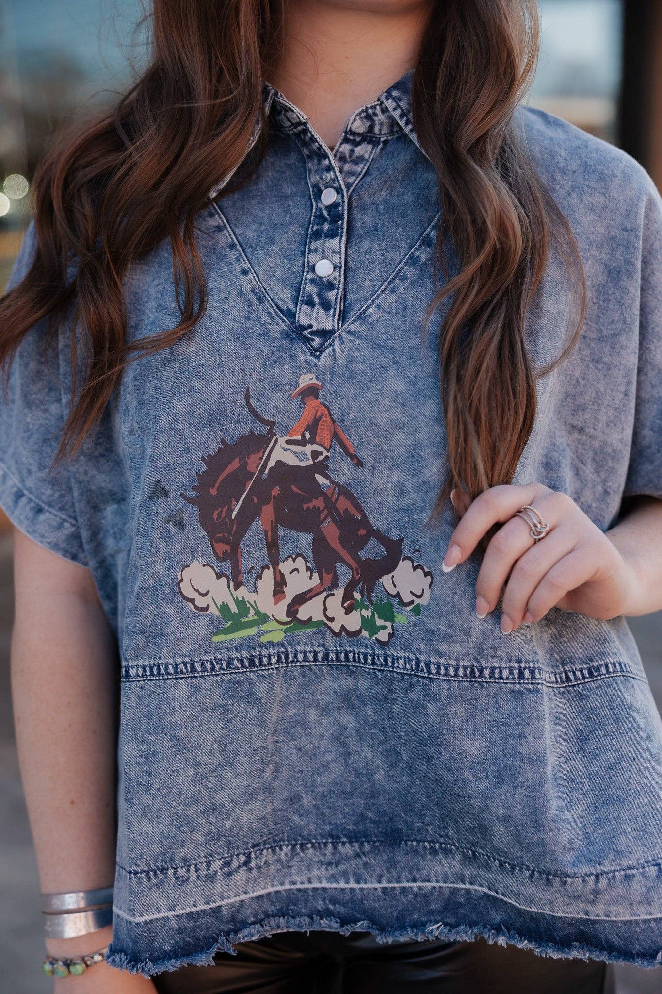 MANE ATTRACTION Top
