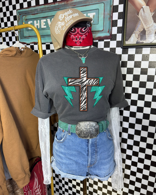 Wild faith comfort color shirt