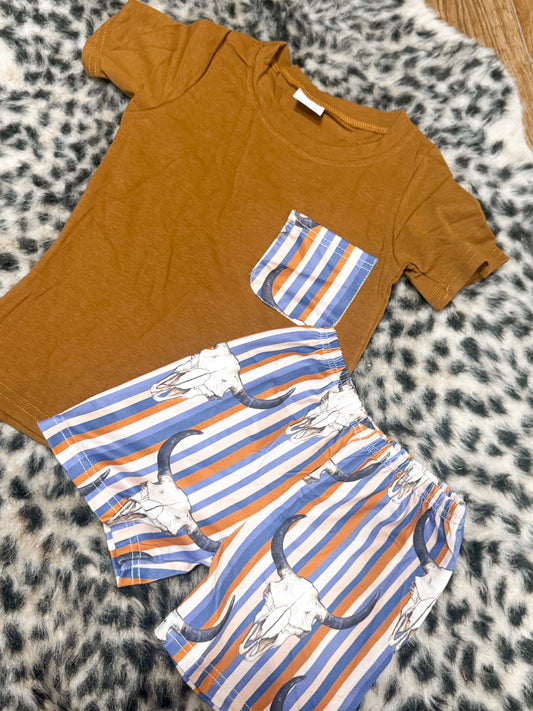 The cowhand short and shirt set