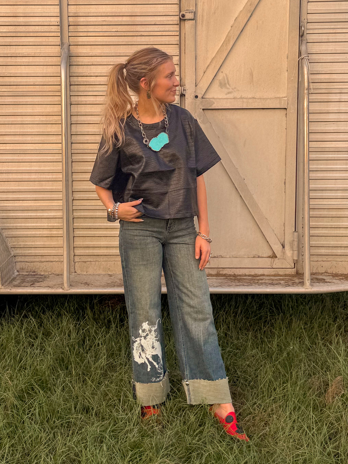 Bronc Cuffed Denim Cropped Jeans