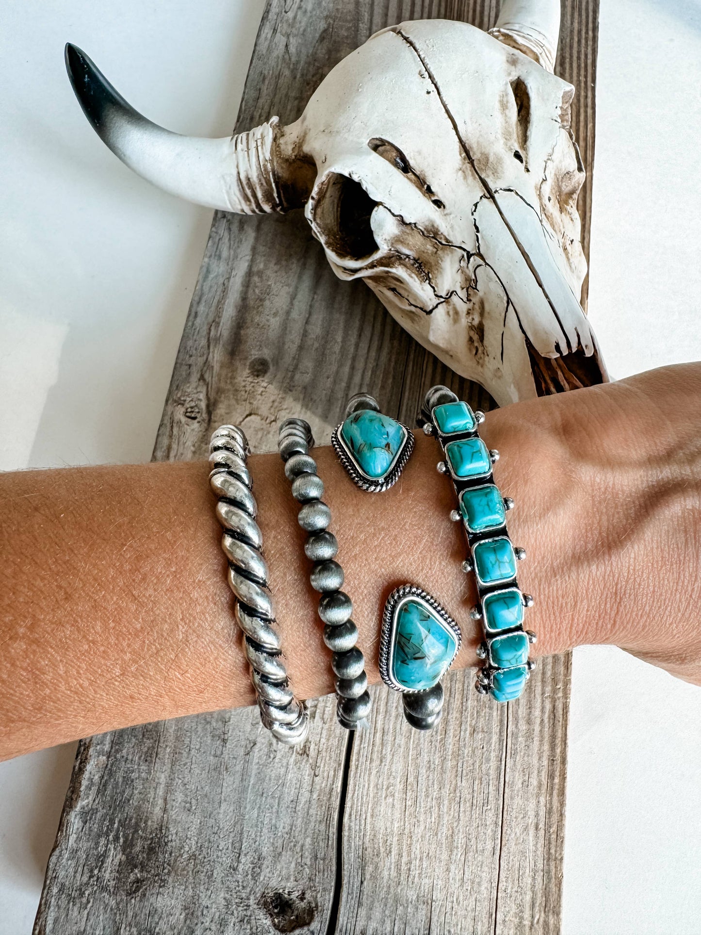 Western Design Stone Stackable 4 Bracelets