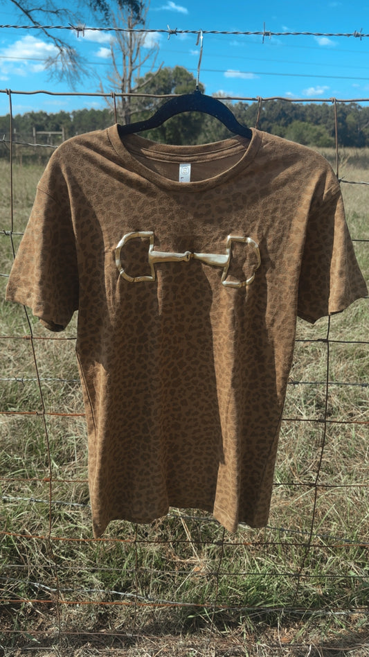 The leopard bit tee