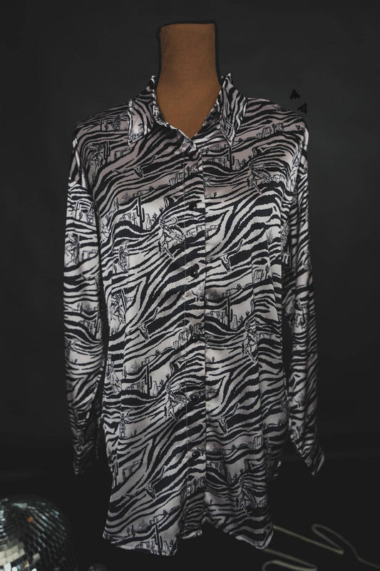 UNTAMED button up
