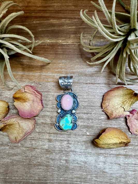 Pink Conch & Sonoran Gold Turquoise Pendant – Sterling Silver by Gilbert Nez
