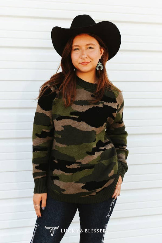 Camo Printed Knitted Round Hem Buffalo Button Sweater: S/M
