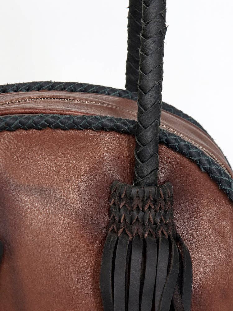 The short round bag