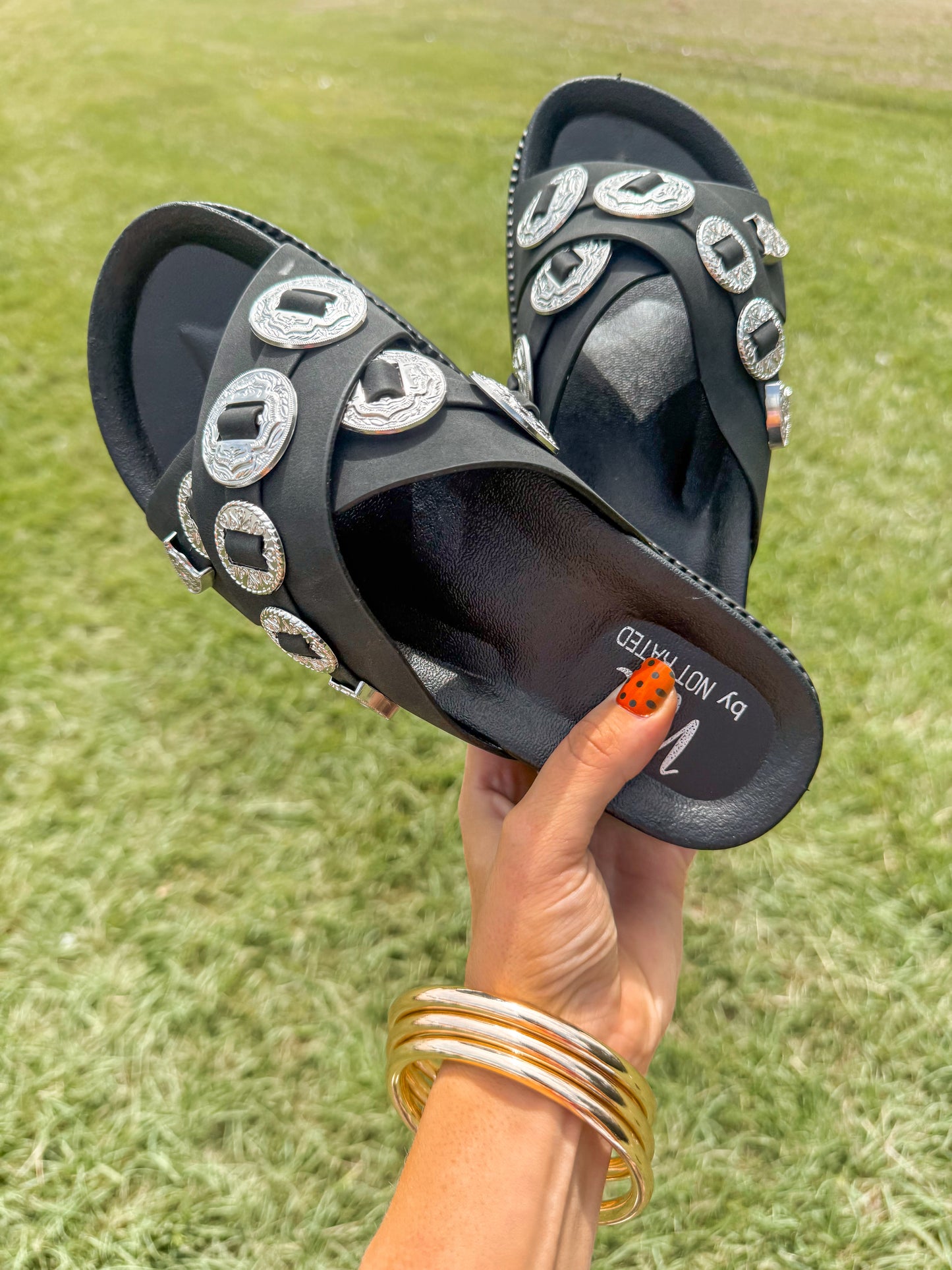 The cowgirl concho western sandal