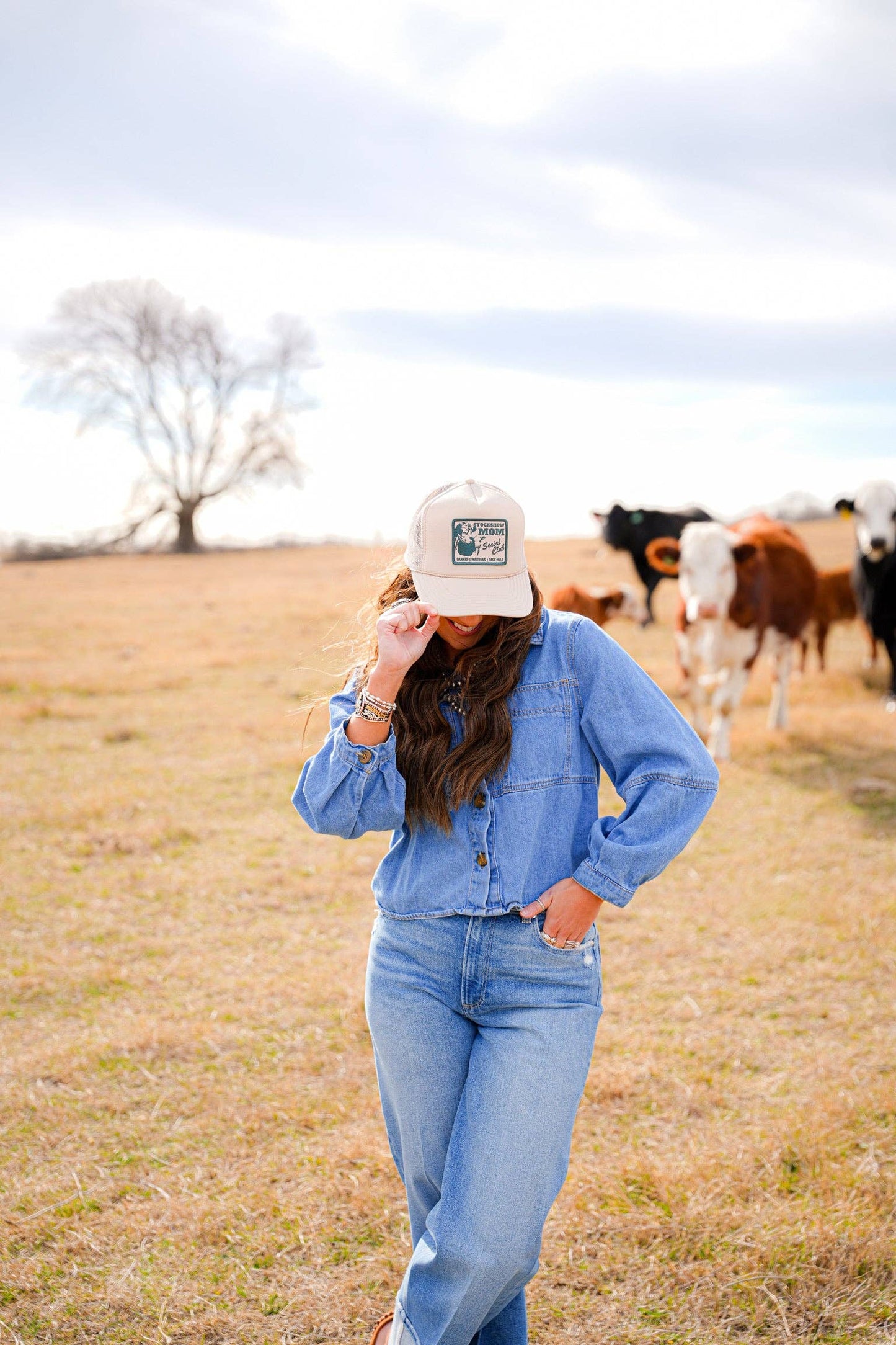STOCK SHOW MOM SOCIAL CLUB TRUCKER HAT