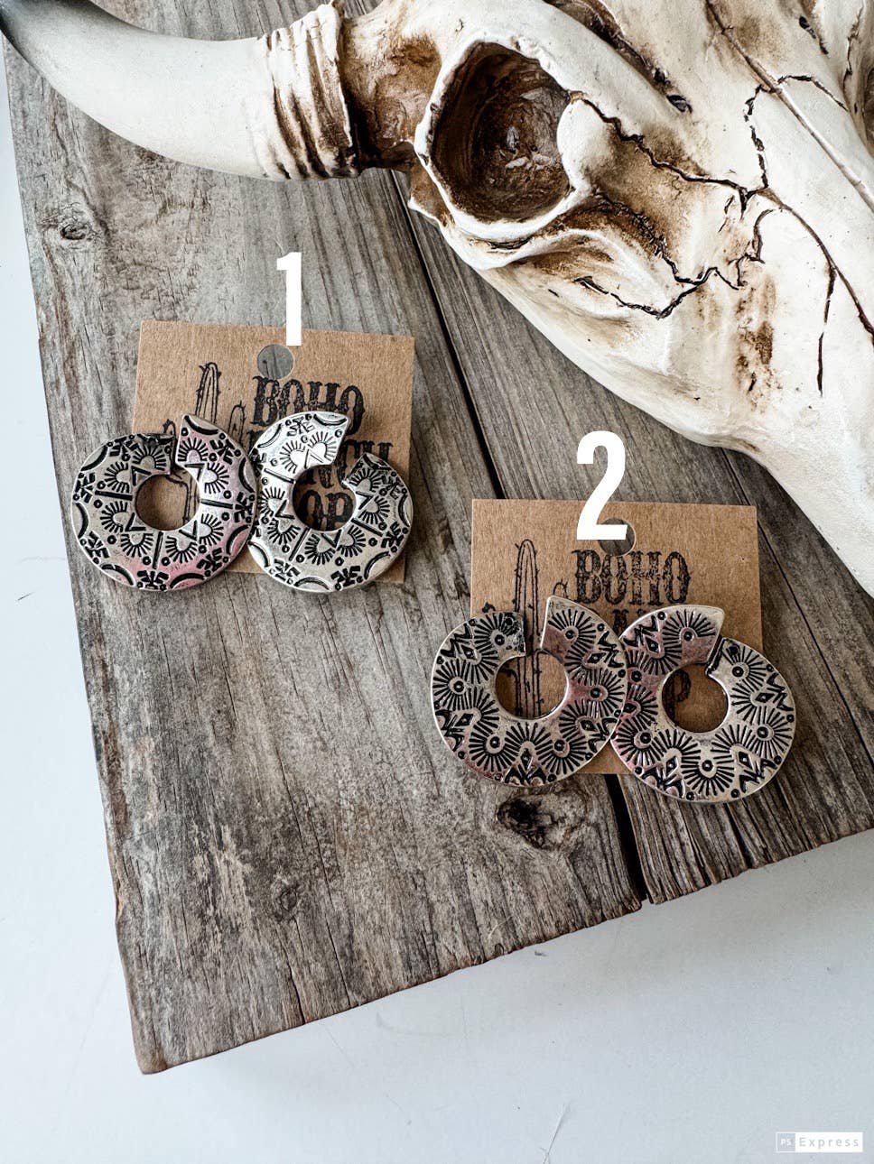 Western Textured Curved Stud Earrings: Style 1
