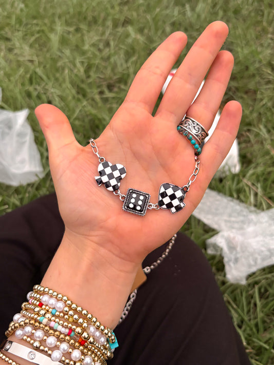 The checkered gambler necklace