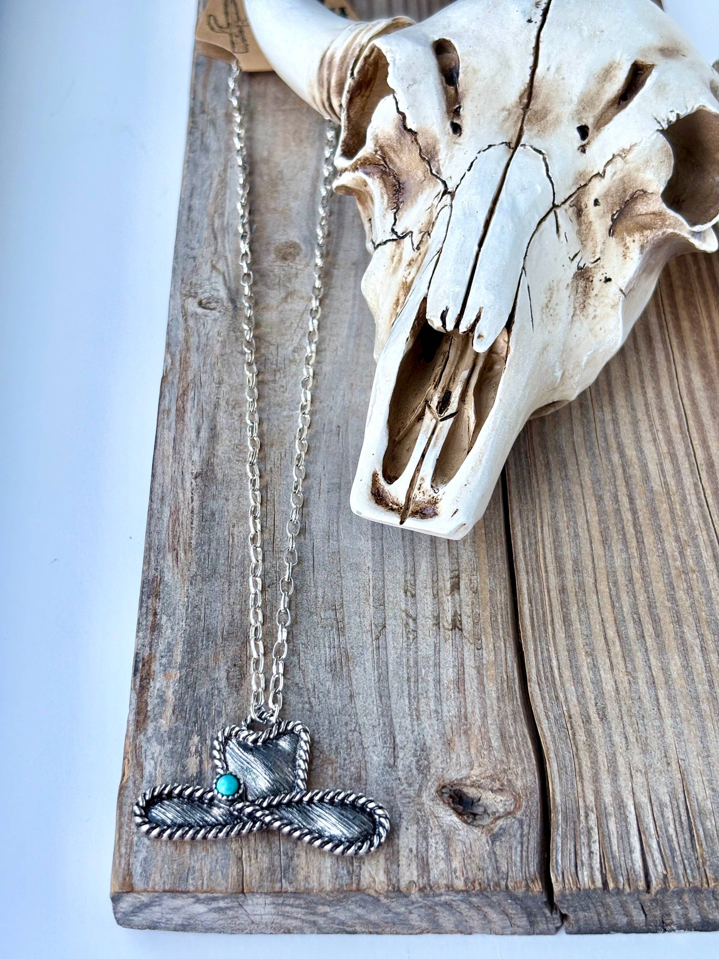 Western Cowboy Hat Stone Pendant Necklace: Red