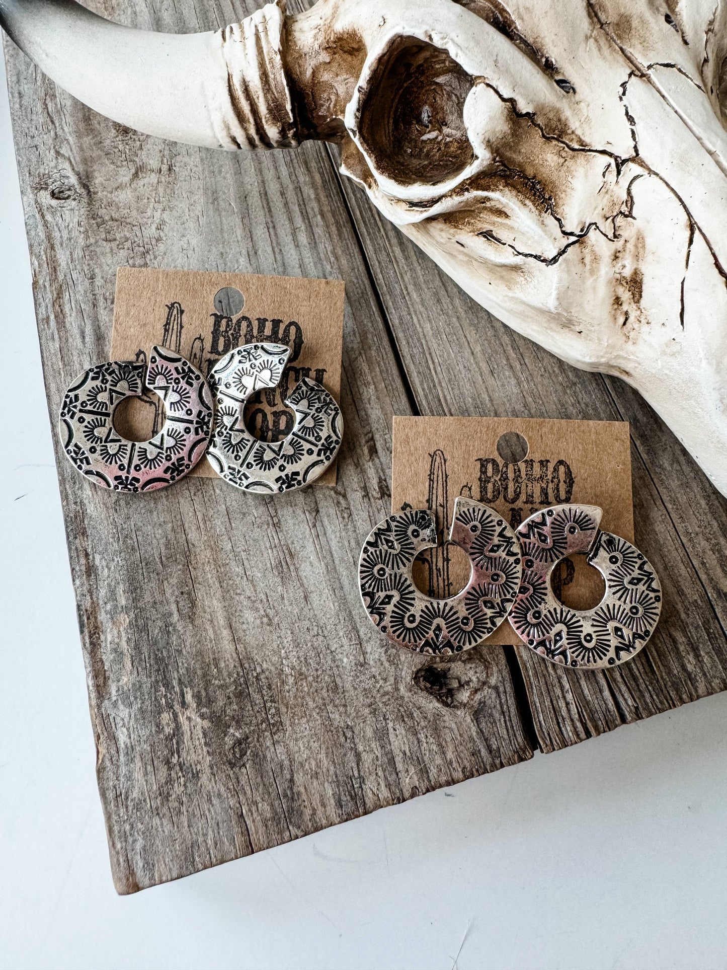 Western Textured Curved Stud Earrings: Style 1