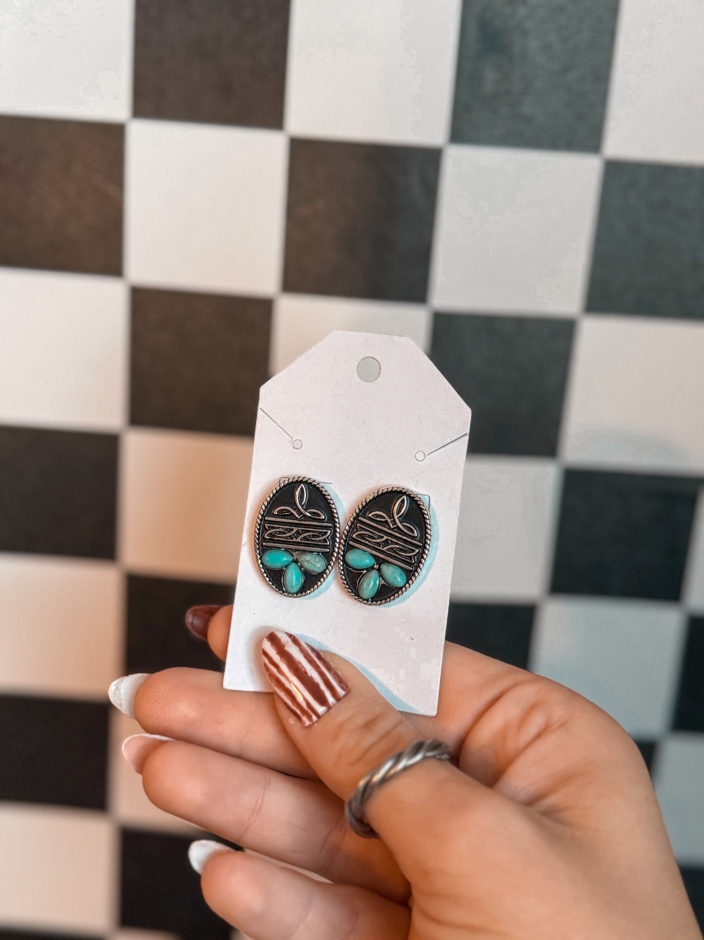 Boot stitch stud earrings