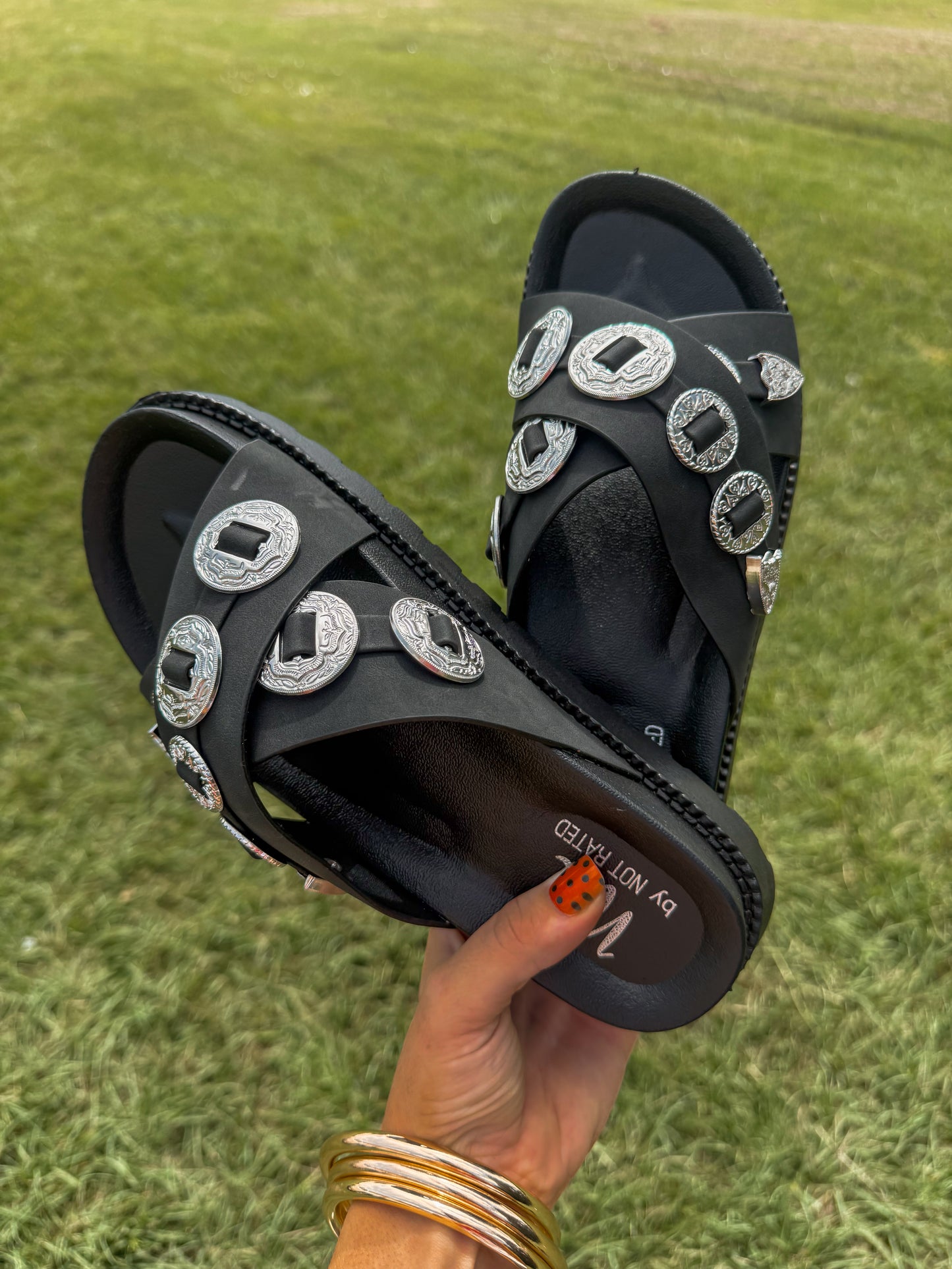 The cowgirl concho western sandal