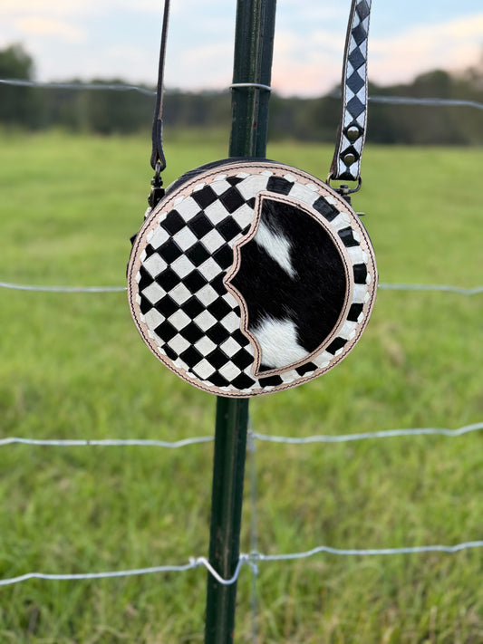 The canteen style checkered purse
