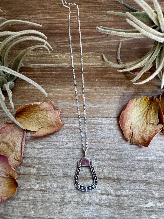Stirrup Pendant Necklace – Sterling Silver – 18 Inch – Hada Collection