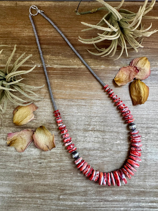 Red-Orange Spiny Oyster Graduated Necklace – 23"