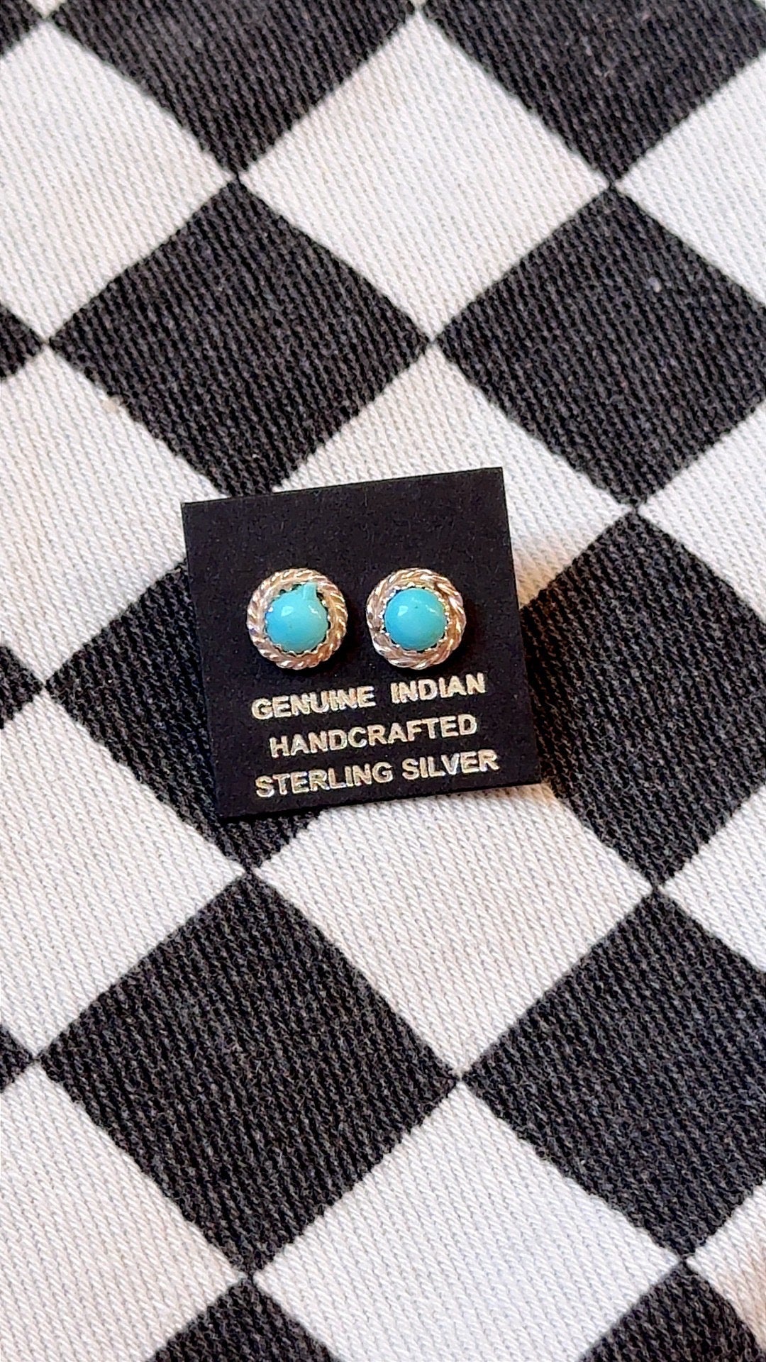 The OG mini Kingman studs