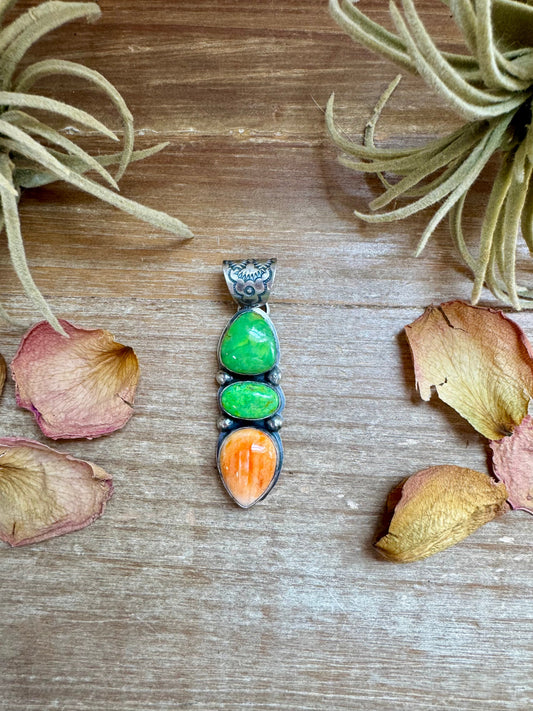 Boyd Ashley 3-Stone Pendant – Spiny Oyster & Green Turquoise, Sterling Silver