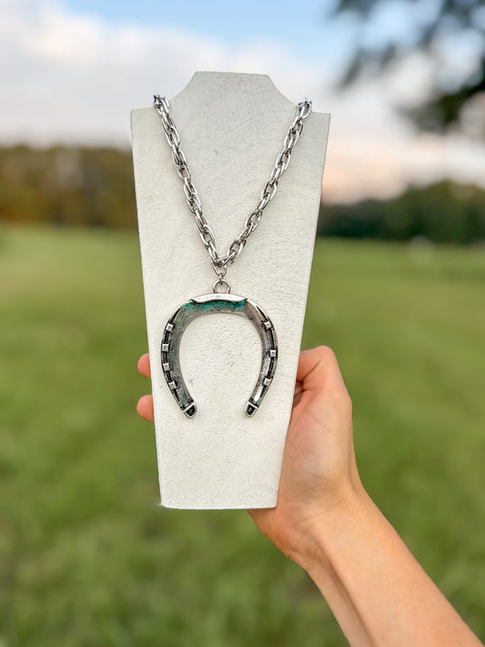 Western Large Horseshoe Chain Necklace