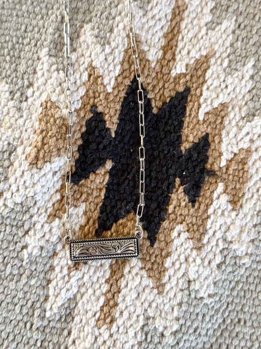 Western Dainty Bar Necklace: Silver