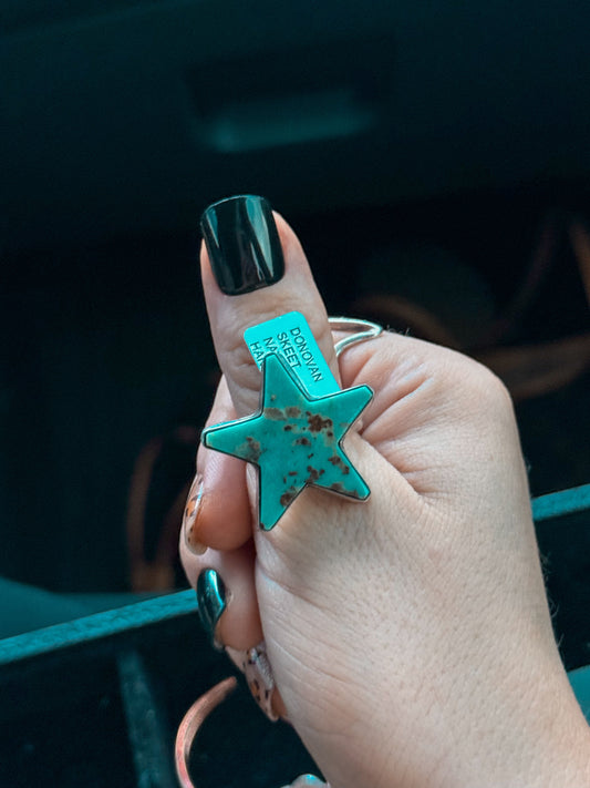 The star ring - adjustable