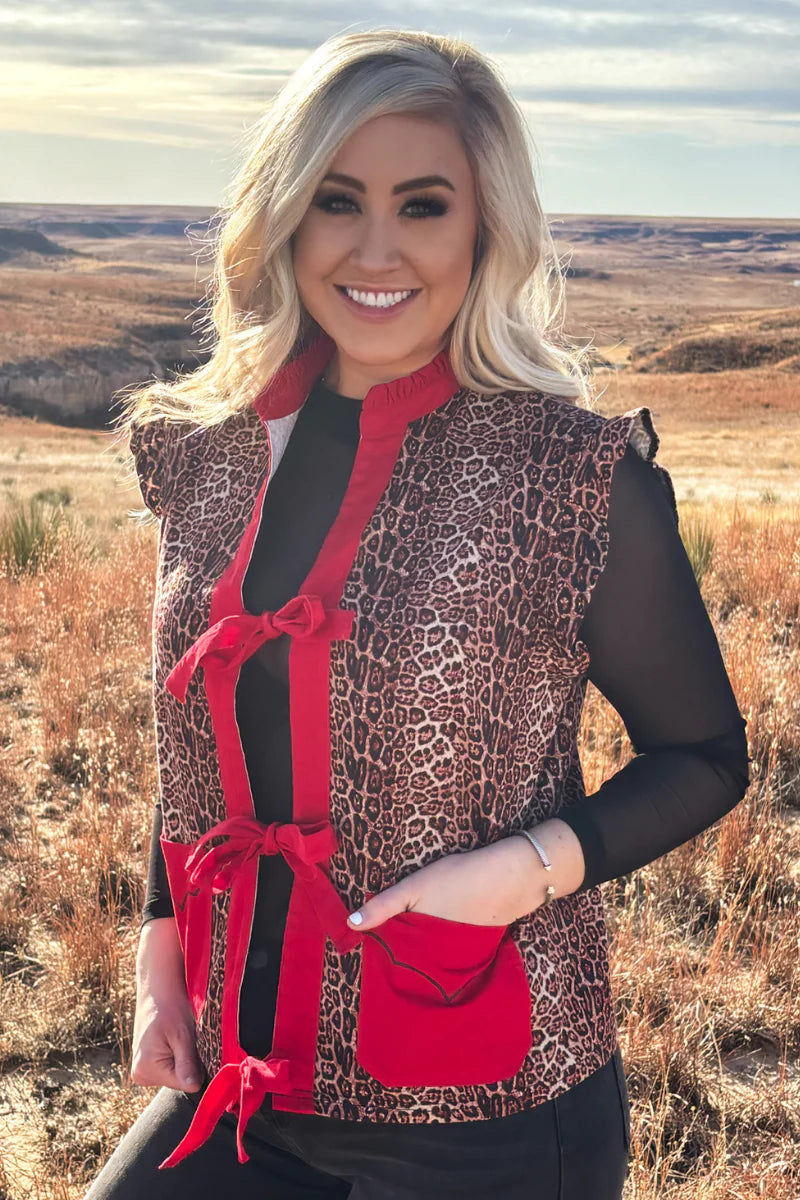 Red dust leopard vest