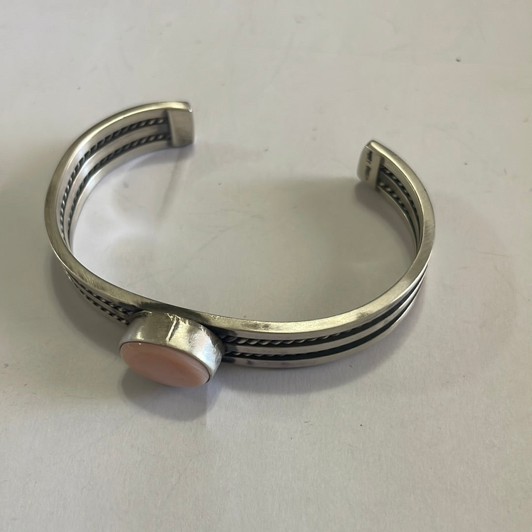 Navajo Pink Conch & Sterling Silver Adjustable Oval Cuff Bracelet Signed Tahe
